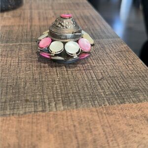 Vintage Style Pink and White Brooch